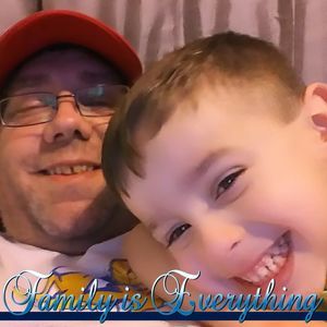 Meet your Posher, Travis